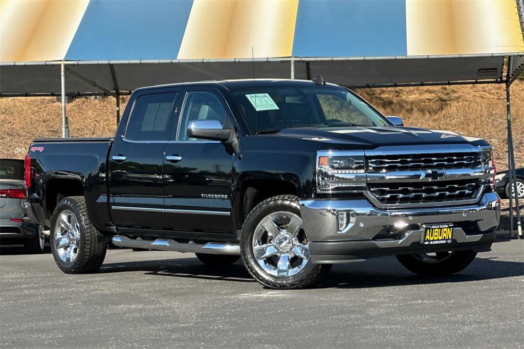 2016 Chevrolet Silverado 1500 LTZ photo 2