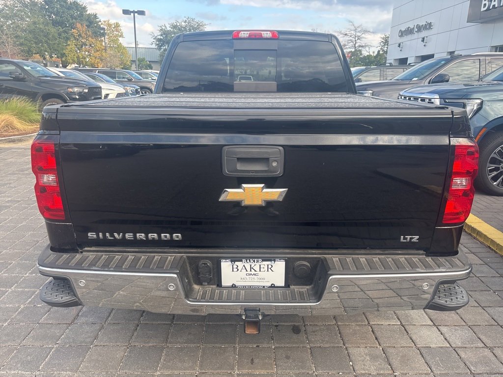 2015 Chevrolet Silverado 1500 LTZ photo 3