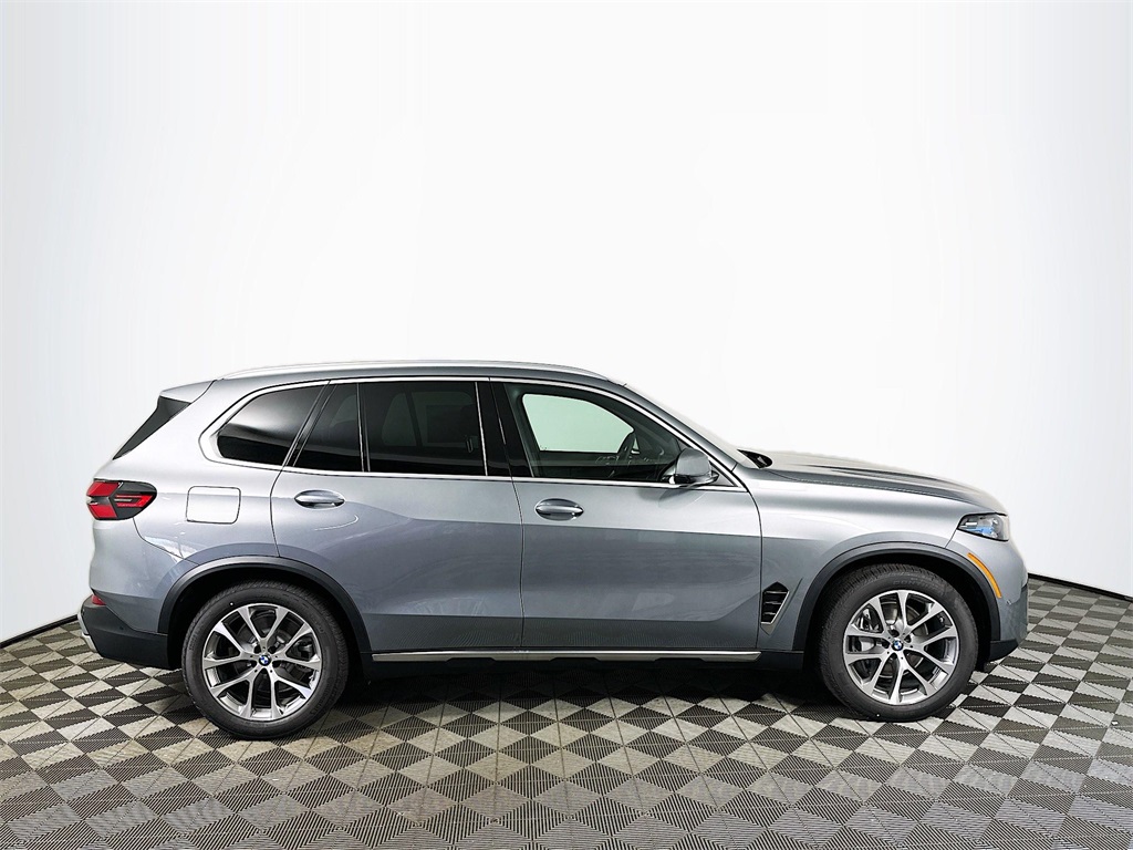 2026 Bmw X5 xDrive50e photo 4