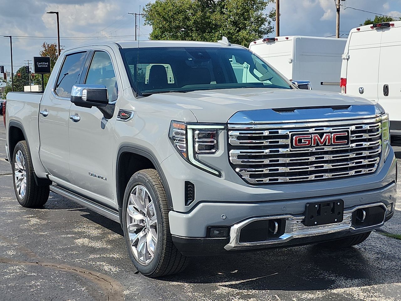 2025 GMC Sierra 1500 Denali's photo