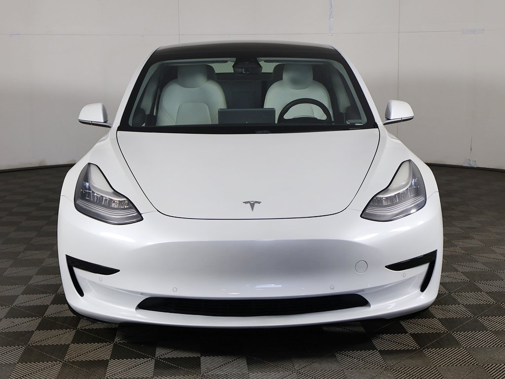 2020 Tesla Model 3 Long Range photo 11