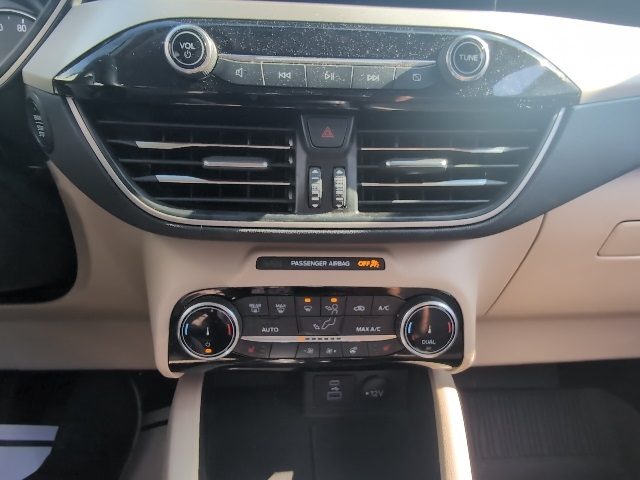 2022 Ford Escape Hybrid SEL photo 27