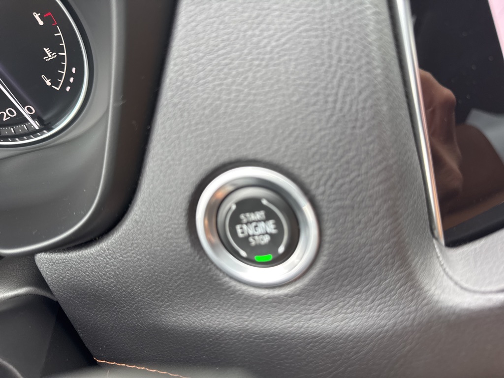 2020 Cadillac XT4 Premium Luxury photo 24