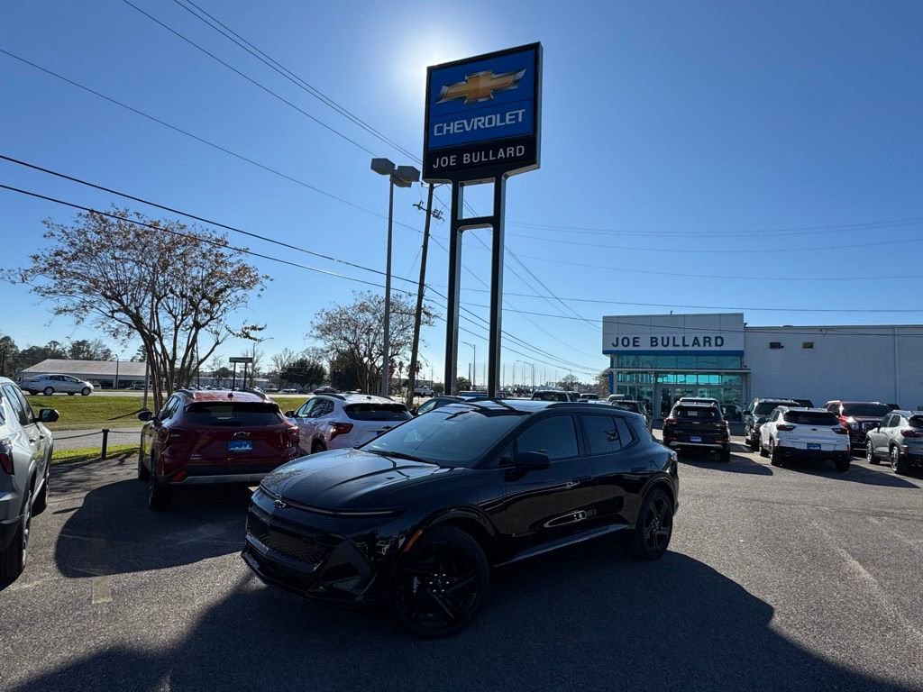 2026 Chevrolet Equinox EV RS's photo