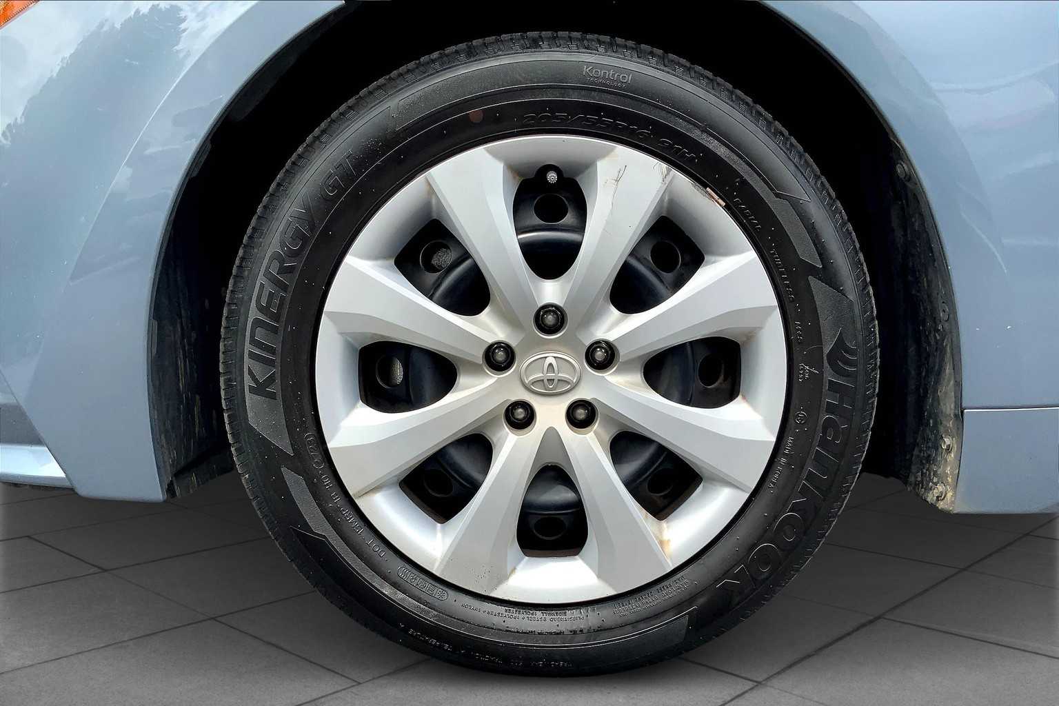 Image 8 of Certified Pre-Owned 2024 Toyota Corolla LE
