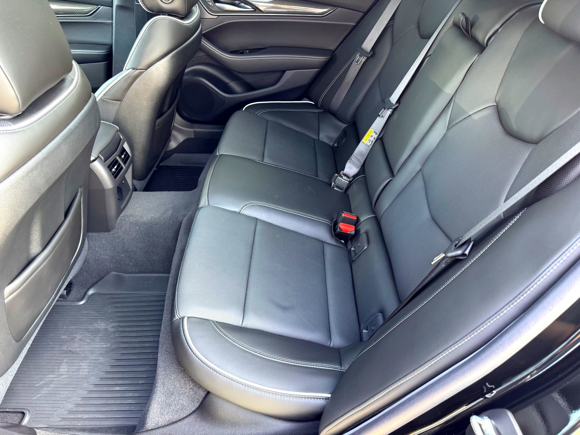 2024 Cadillac CT5 V photo 25