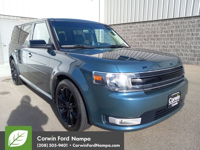 2016 Ford Flex SEL's photo