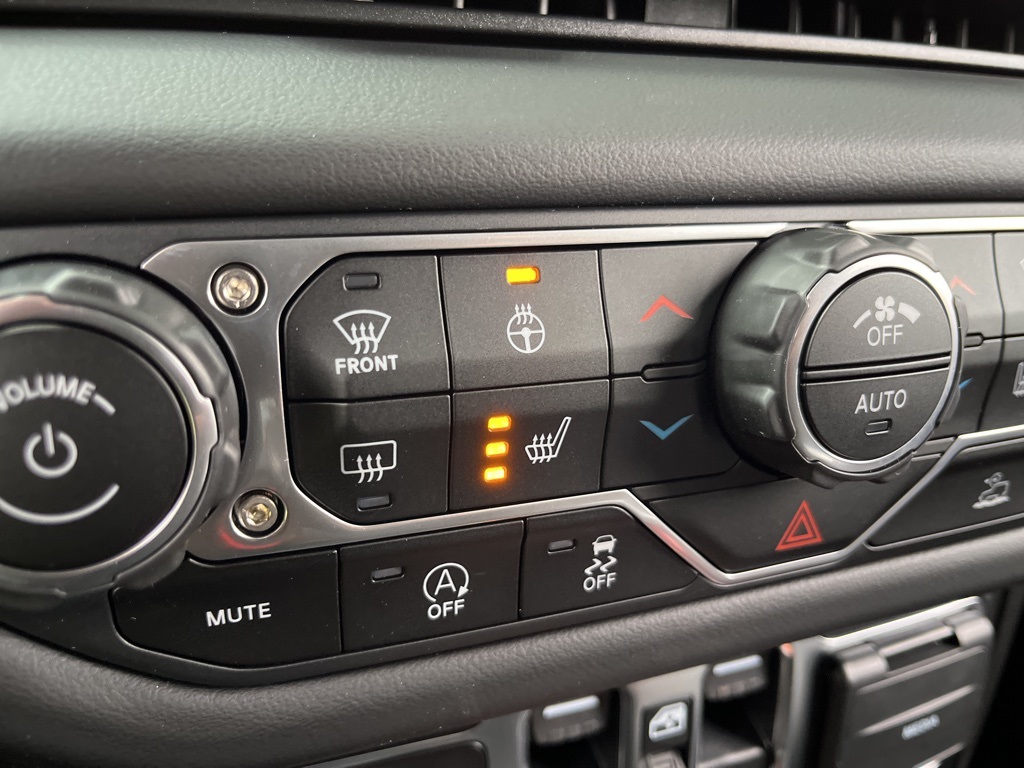 2025 Jeep Gladiator Sport S photo 6