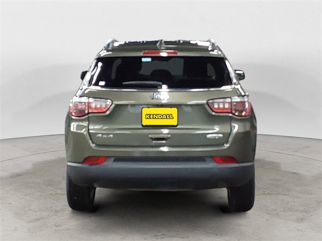 2018 Jeep Compass Latitude photo 4