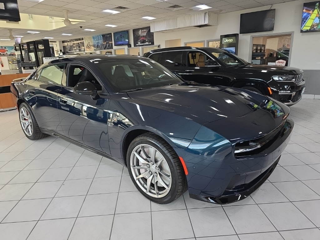 2026 Dodge Charger Daytona Scat Pack's photo