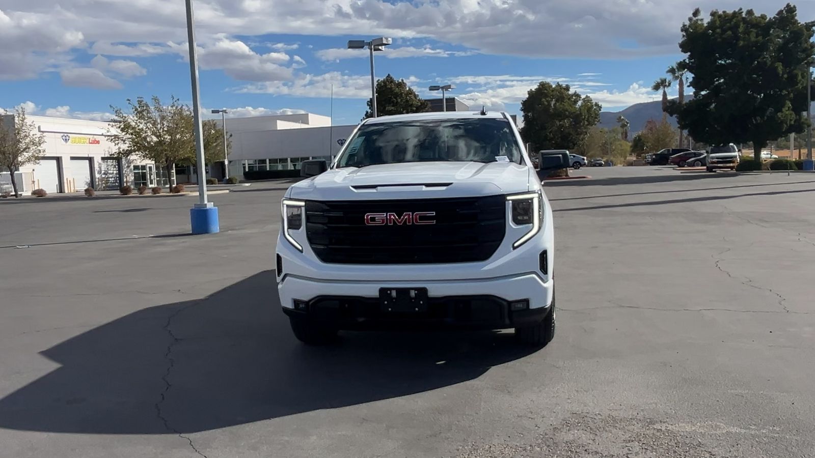 2026 Gmc Sierra photo 2