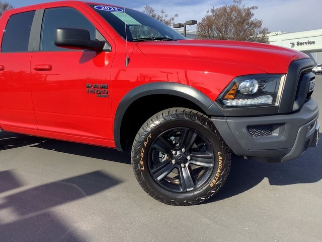2022 Ram 1500 Classic Warlock photo 3