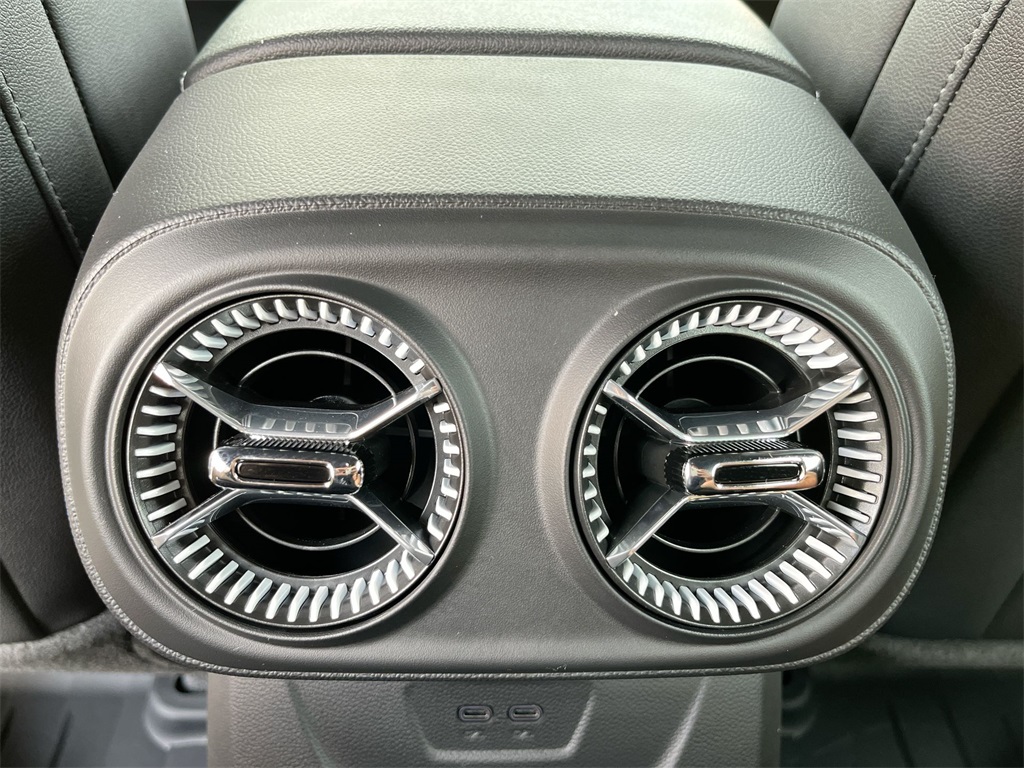 2025 Chevrolet Blazer EV photo 19