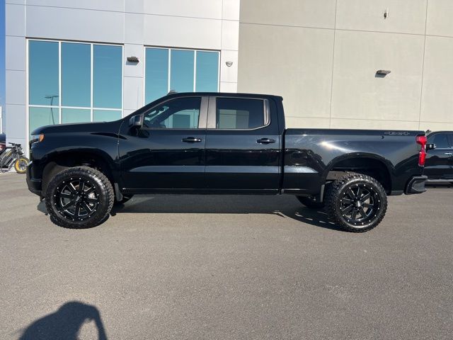 2021 Chevrolet Silverado 1500 RST photo 3