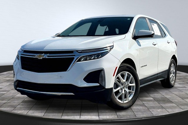 2024 Chevrolet Equinox LT's photo