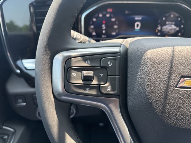 2025 Chevrolet Silverado 1500 LT photo 24