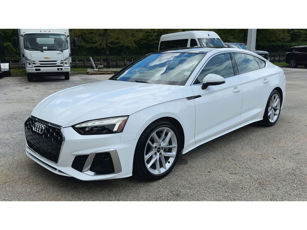 2024 Audi A5 Premium Plus 45 TFSI Quattro S line photo 4