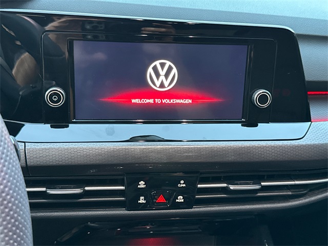 2023 Volkswagen Golf GTI Anniversary Edition photo 4