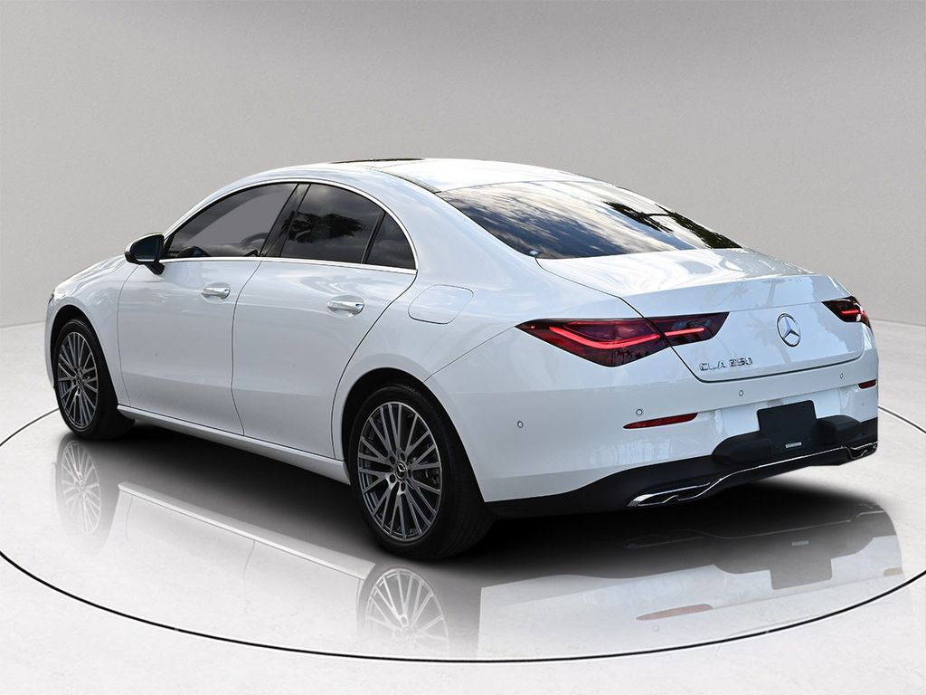 2024 Mercedes Benz CLA 250 photo 4