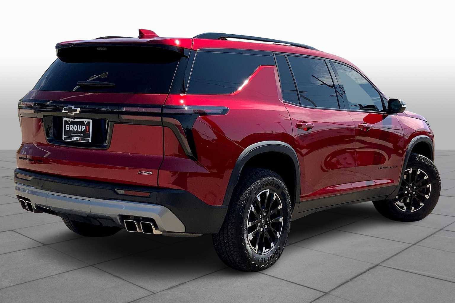 2025 Chevrolet Traverse Z71 photo 11
