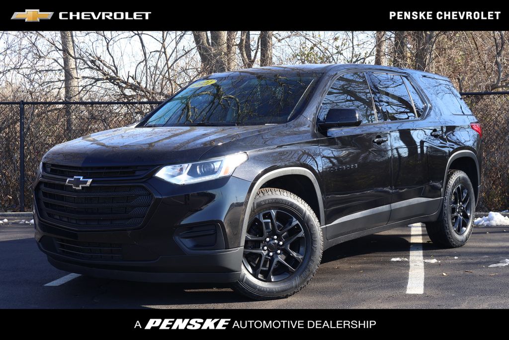 2021 Chevrolet Traverse LS's photo
