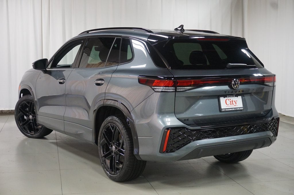 2025 Volkswagen Tiguan SE R-Line Black photo 5