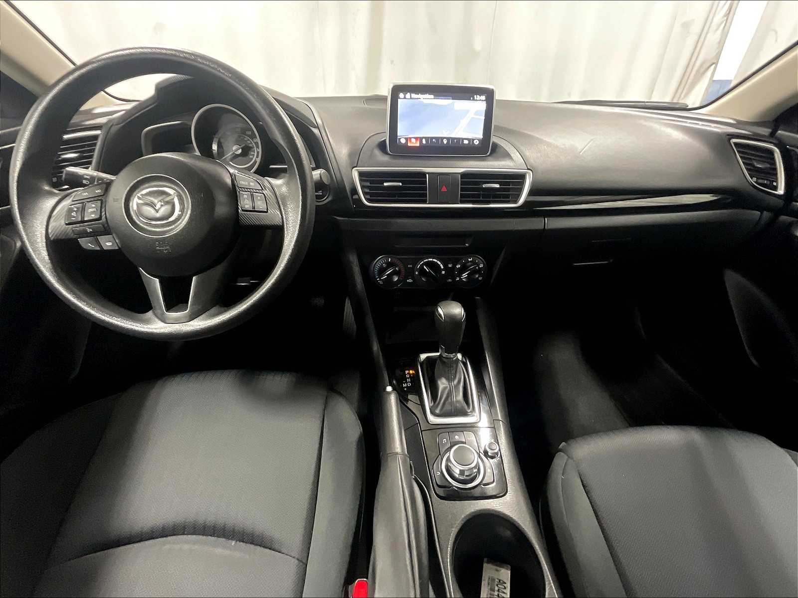 2016 Mazda Mazda3 i Sport photo 20