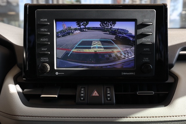 2021 Toyota RAV4 Hybrid XLE Premium photo 28