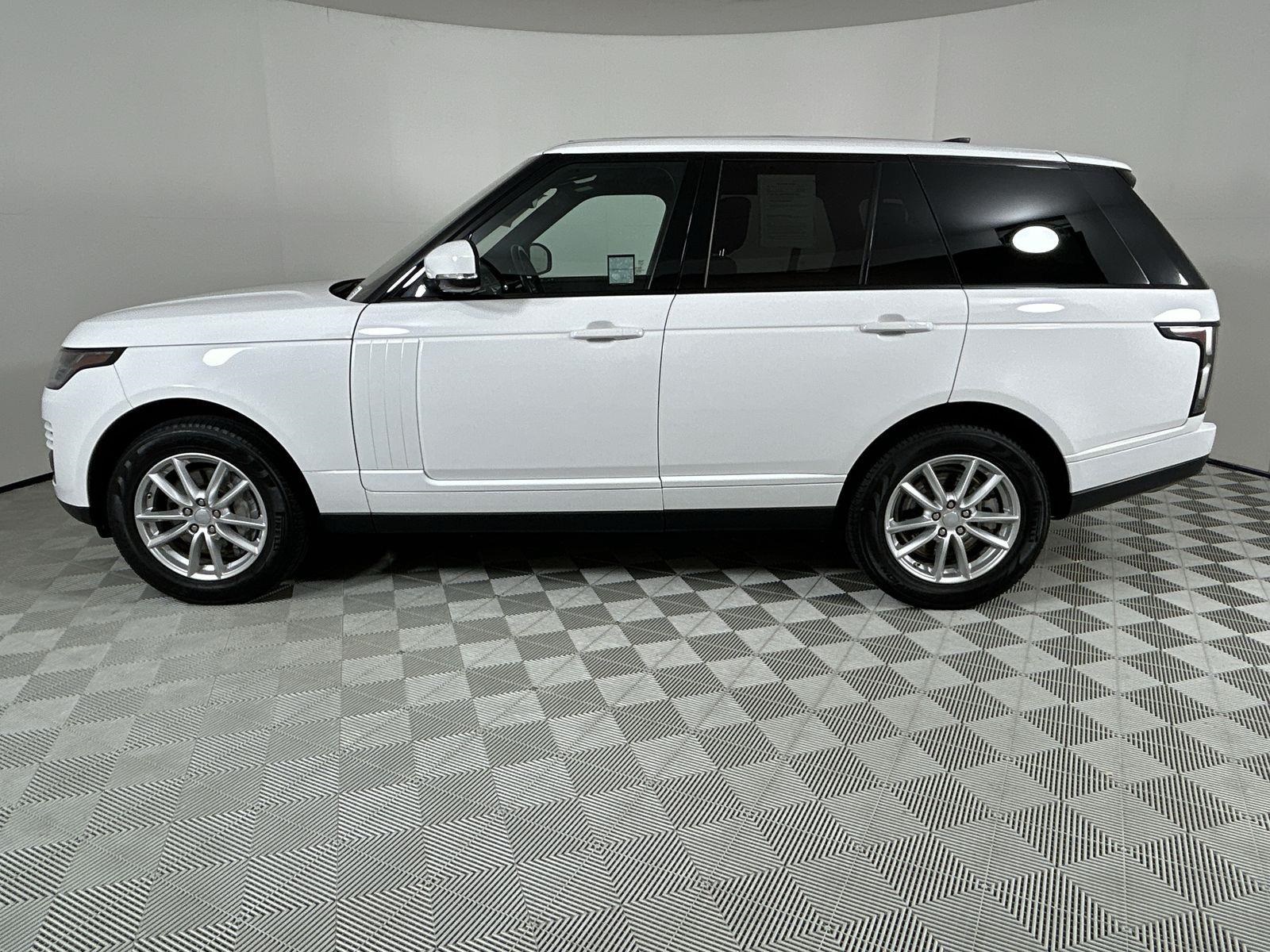 2018 Land Rover Range Rover SuperCharged photo 2
