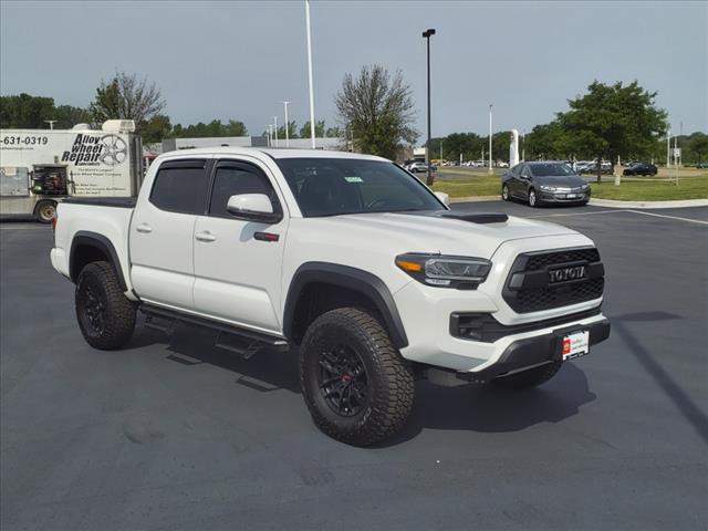2021 Toyota Tacoma TRD Pro's photo