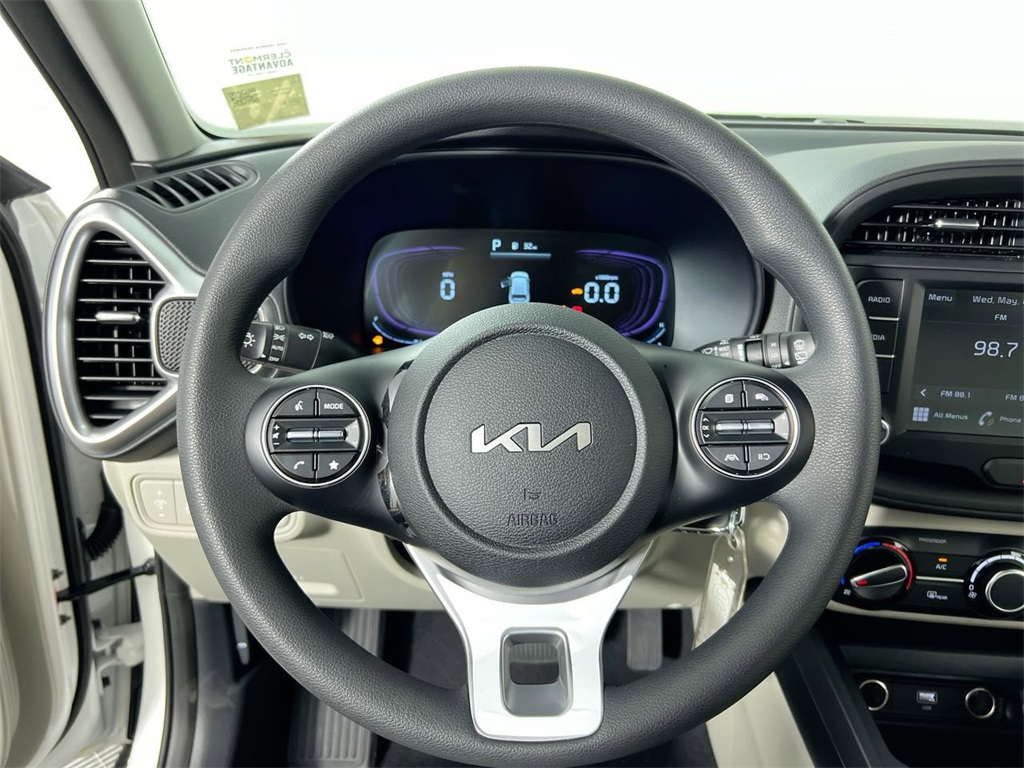 2025 Kia Soul LX S photo 15
