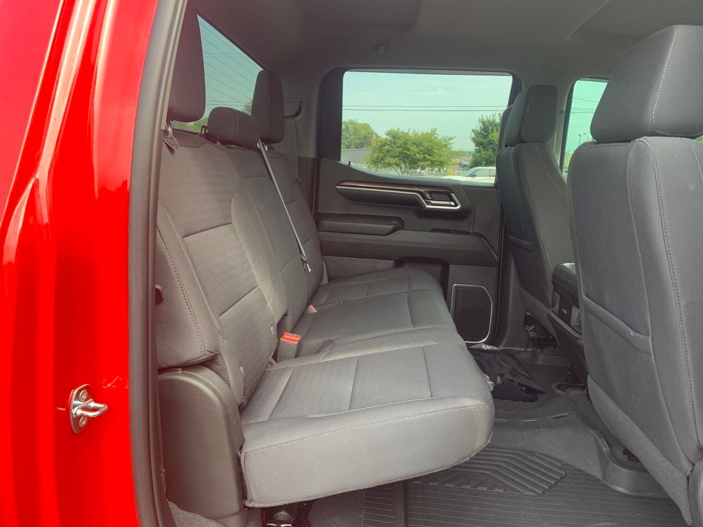 2022 Chevrolet Silverado 1500 RST photo 27