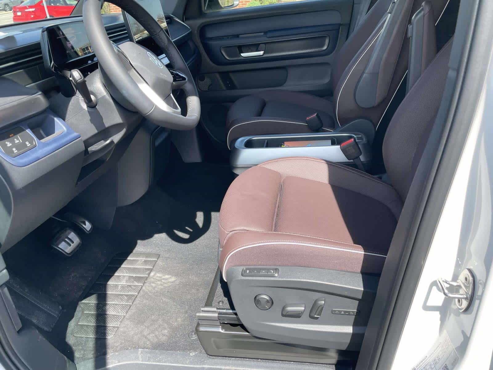 2025 Volkswagen ID. Buzz PRO S - Photo 12