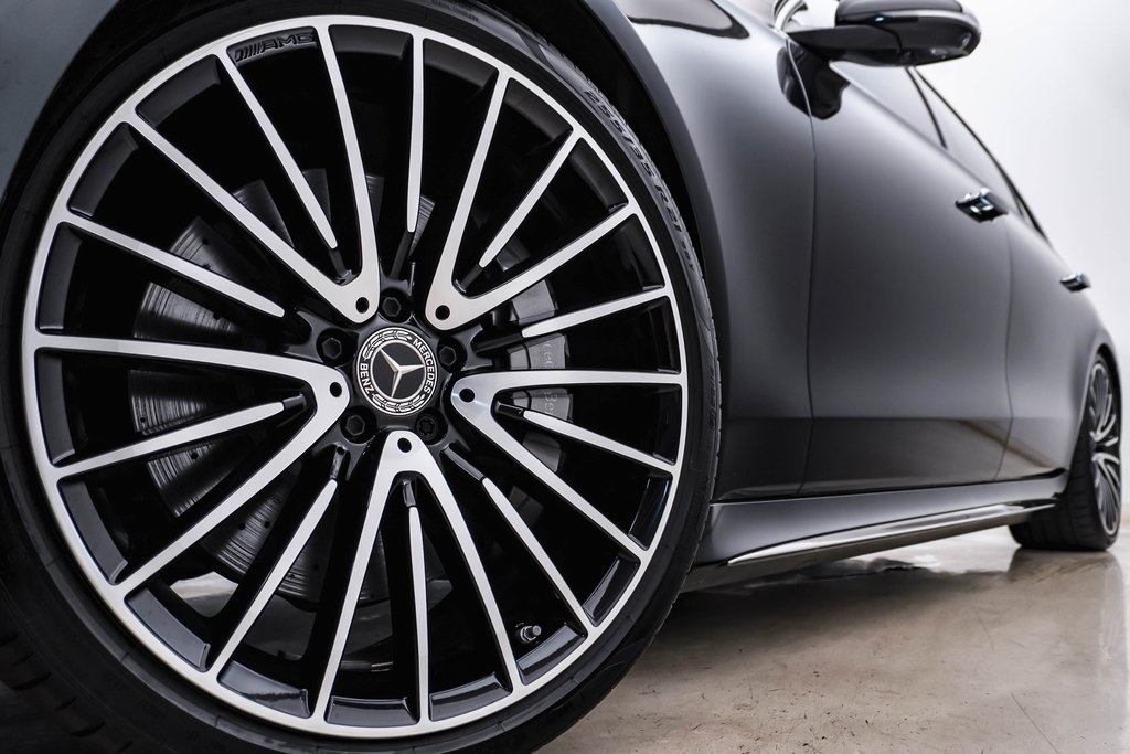 2023 Mercedes Benz S 580 4MATIC photo 4