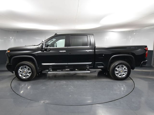 2024 Chevrolet Silverado 3500HD High Country photo 6