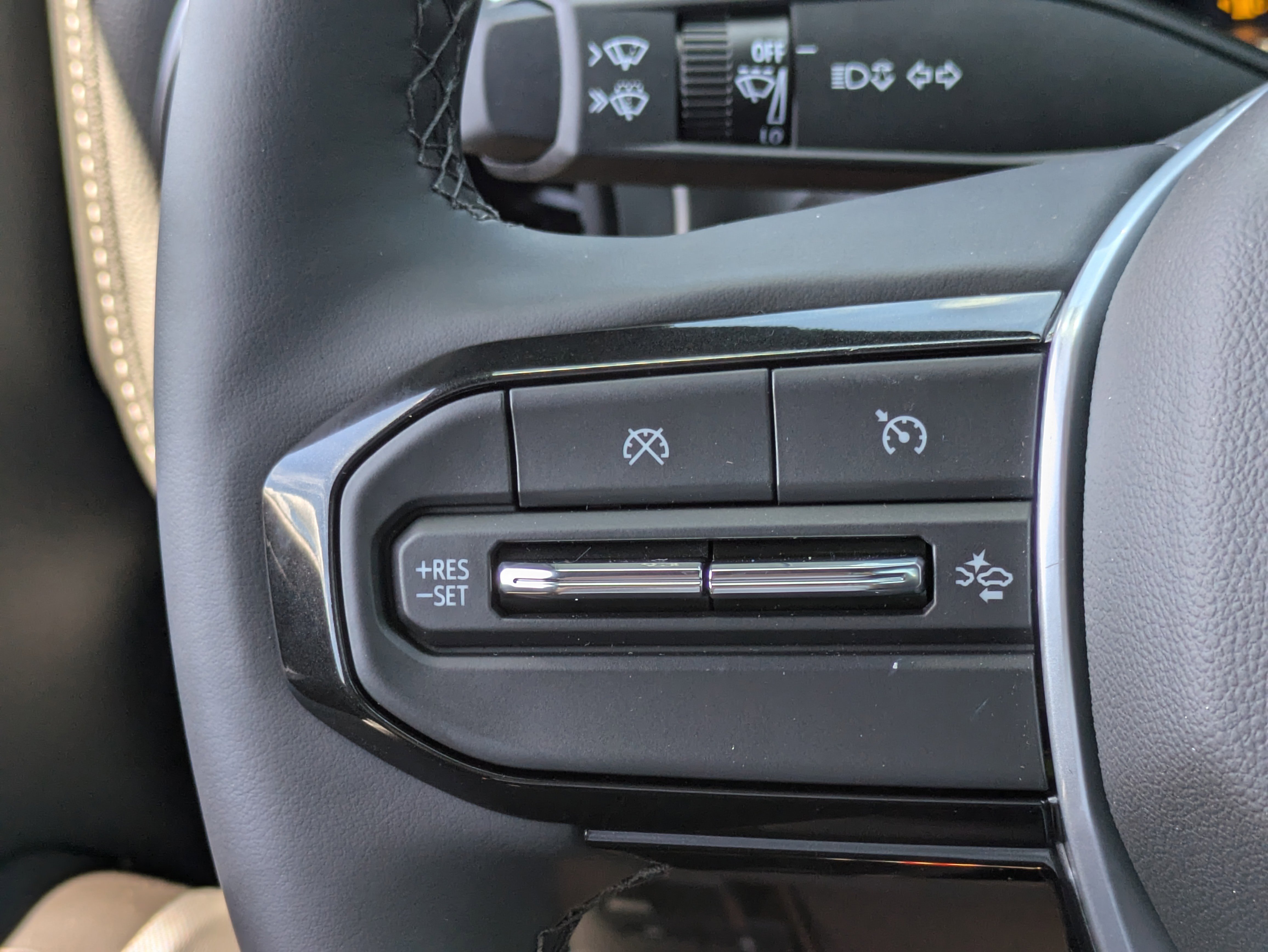 2026 Chevrolet Colorado LT photo 4