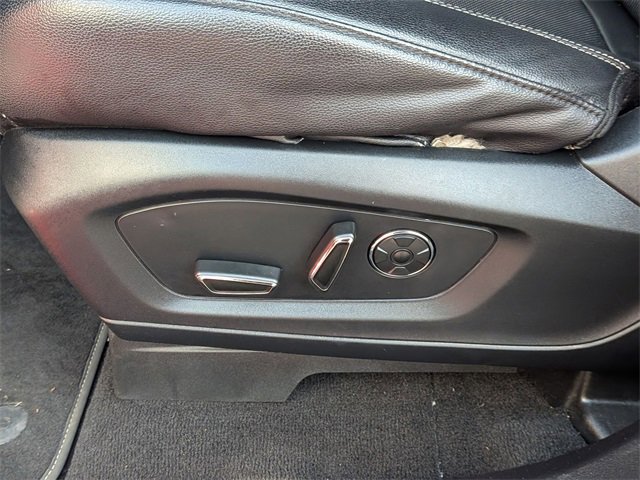 2020 Ford Explorer ST photo 15