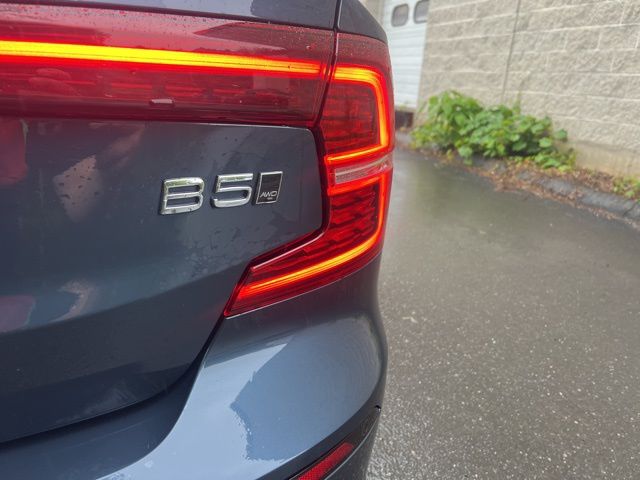 2024 Volvo S60 B5 Core photo 11