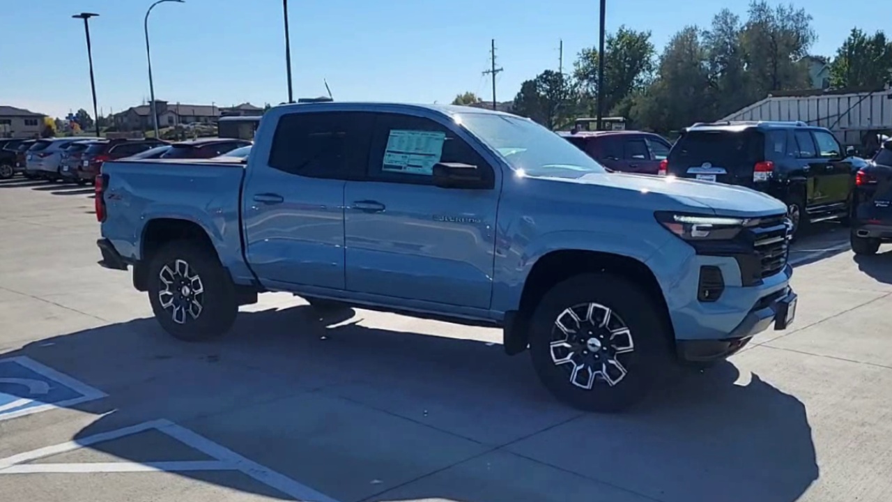 2026 Chevrolet Colorado Z71 photo 3