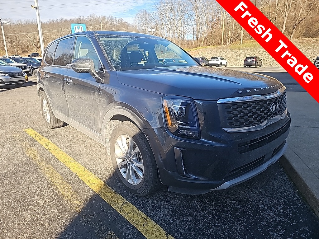 2020 Kia Telluride LX's photo