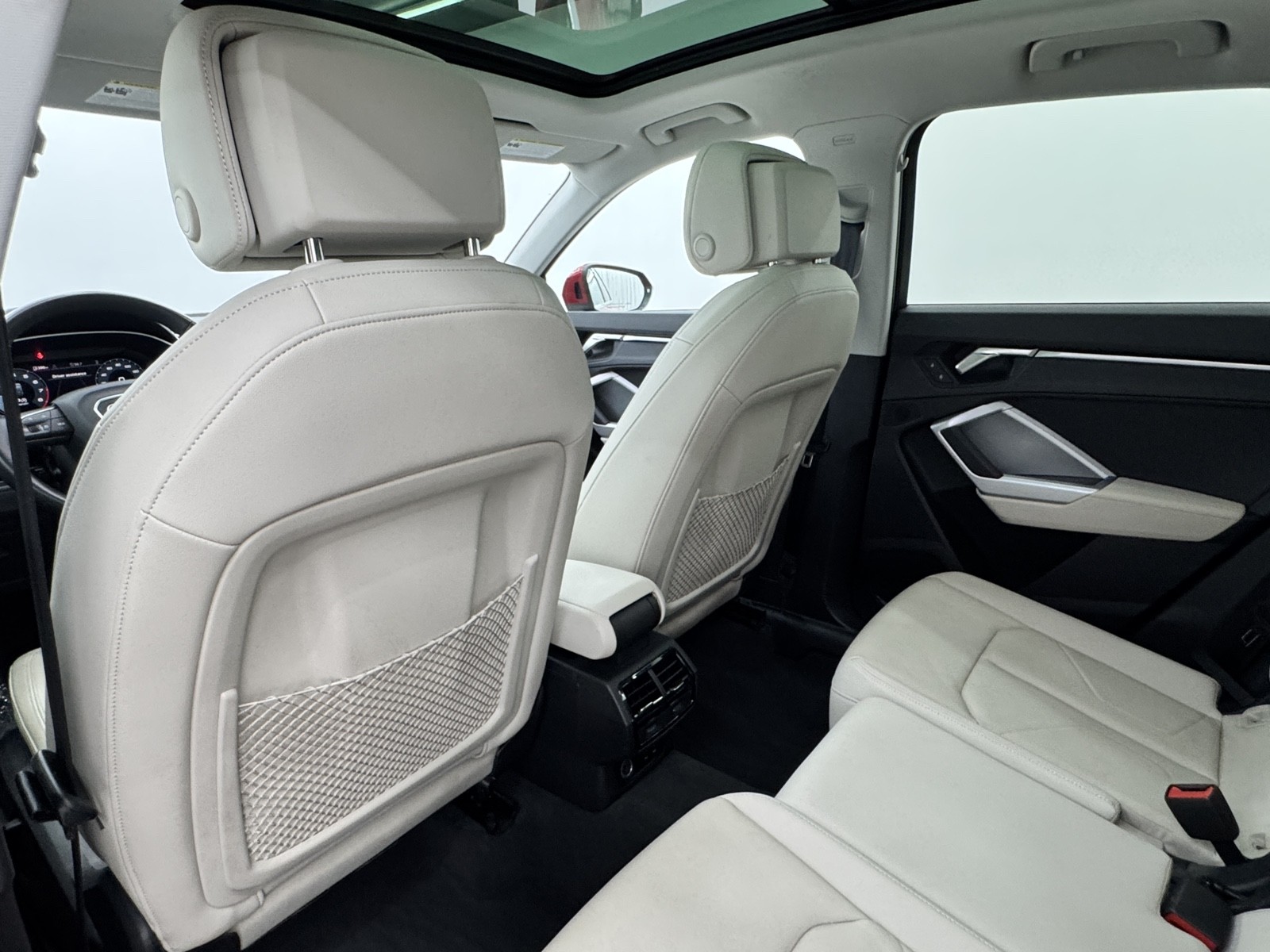 2024 Audi Q3 S line Premium photo 39