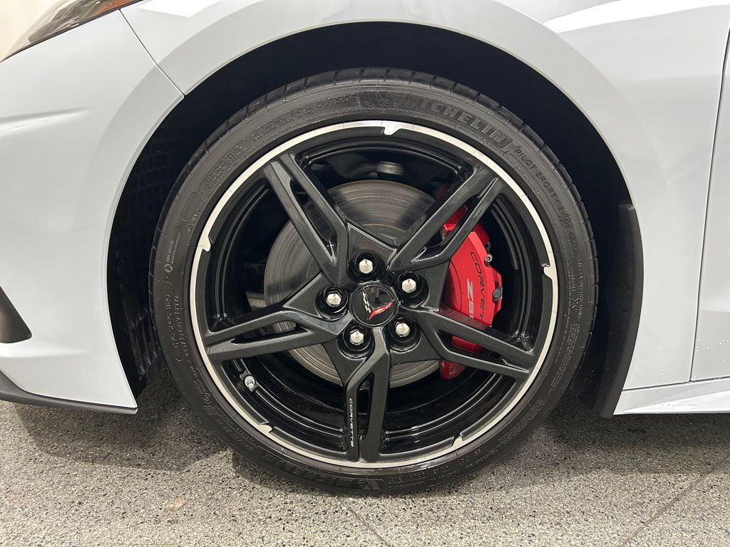 2022 Chevrolet Corvette Stingray 2LT Convertible photo 12