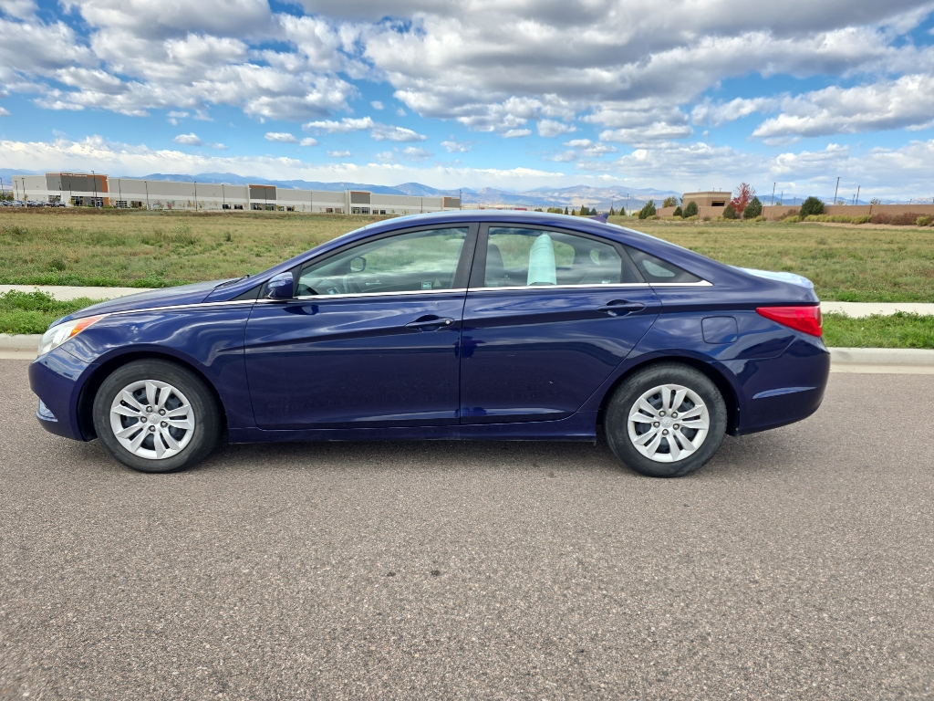 Used 2011 Hyundai Sonata GLS with VIN 5NPEB4AC8BH273161 for sale in Kansas City