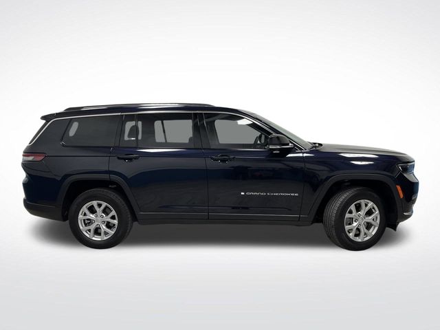 2023 Jeep Grand Cherokee Limited photo 2