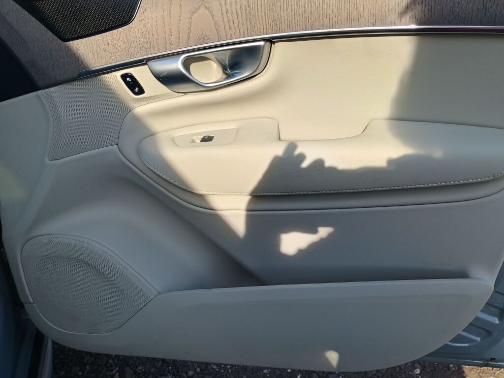 2024 Volvo XC90 Recharge Ultimate photo 21