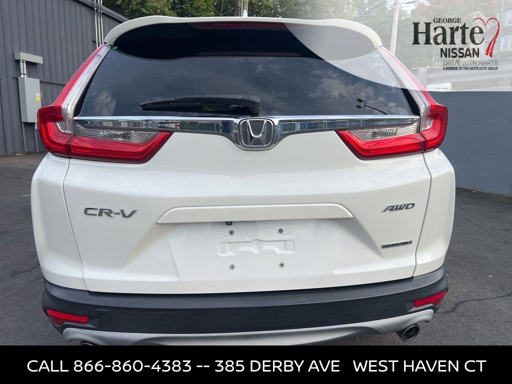 2017 Honda CR-V Touring photo 6