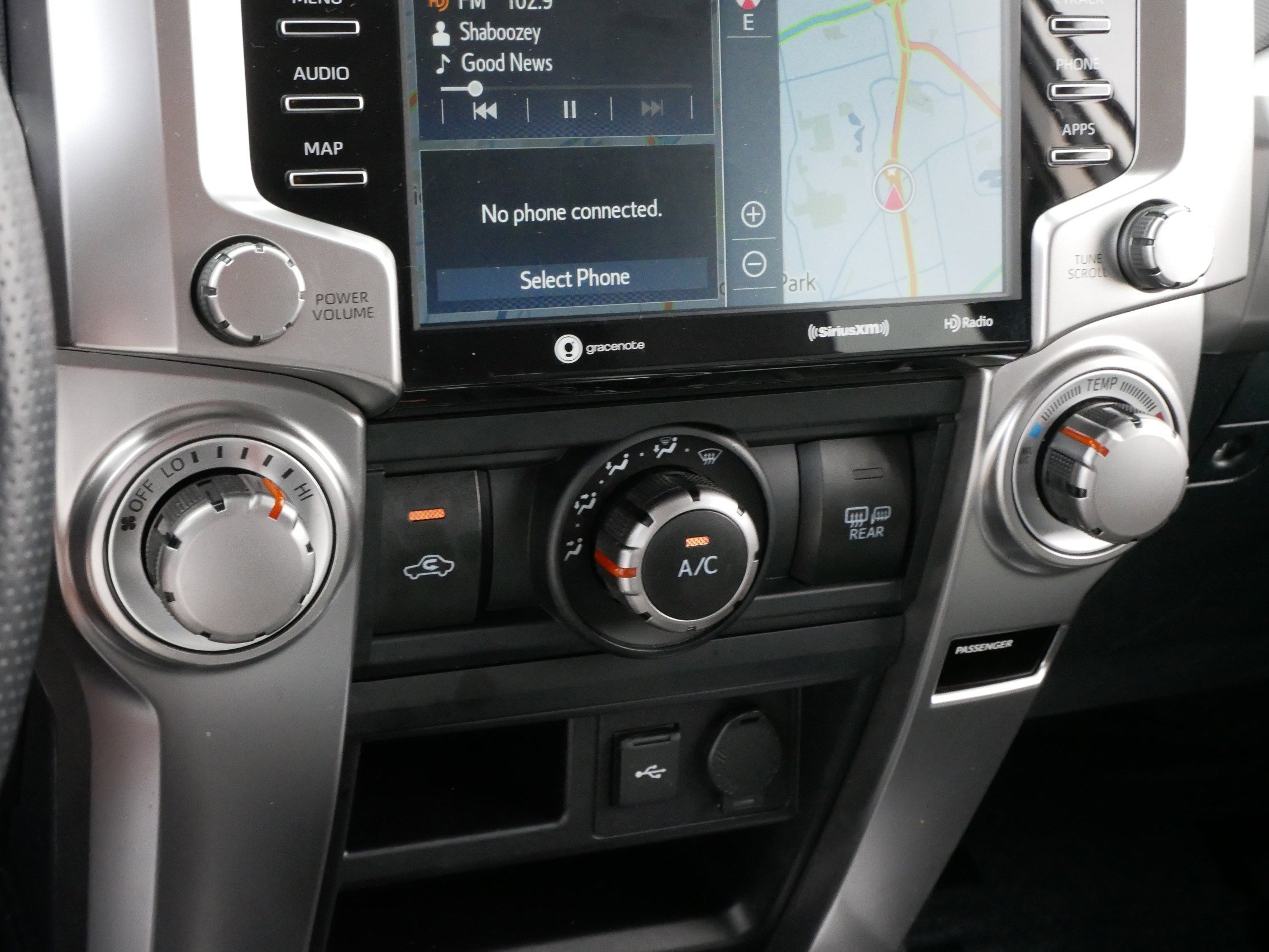 2024 Toyota 4Runner SR5 Premium photo 22