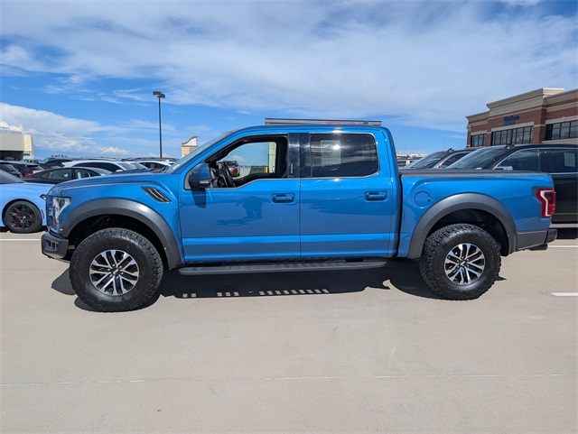 2019 Ford F-150 Raptor photo 3