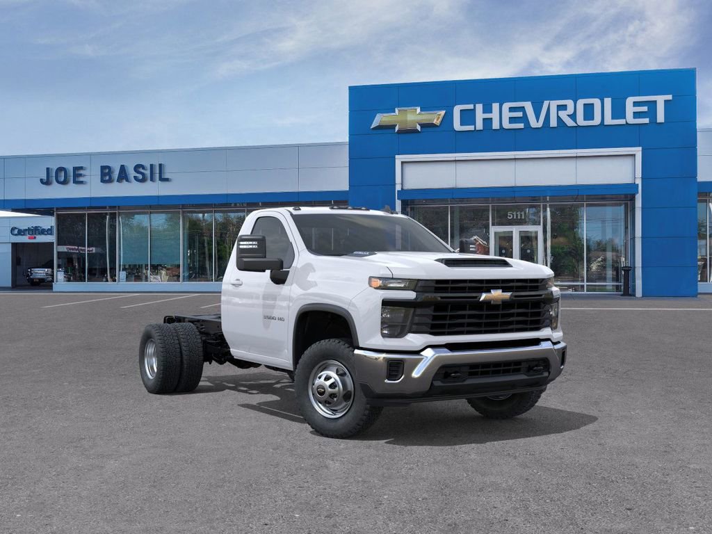 2025 Chevrolet Silverado 3500HD