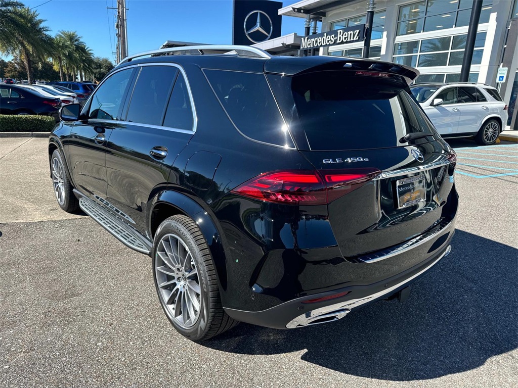 2025 Mercedes Benz GLE 450 4MATIC photo 4